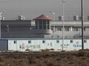 Kecam Berita WSJ soal Uighur, RRC: Fitnah untuk Adu Domba China-RI