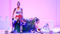 Beberapa netizen pun memuji penampilan Halsey tersebut. Kevin Winter/Getty Images for dcp