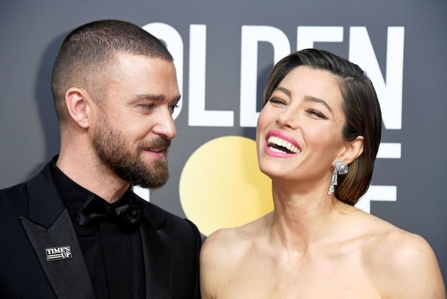 6. Jessica Biel Pernah Mengatakan Justin Timberlake Pria SetiaDalam wawancaranya dengan Marie Claire beberapa tahun silam, ibu satu anak itu pernah membanggakan kesetiaan sang suami. Kami menganut nilai kehidupan yang sama: kami percaya dengan kesetiaan, kejujuran. Kami suka untuk bersenang-senang. Kami memiliki banyak kesamaan, ucap Jessica.  Foto: Getty Images