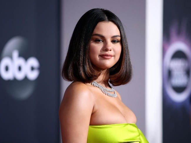 Selena Gomez Cerita Album Rare, Berisi Kepahitan Cinta dan Lika-liku Hidup