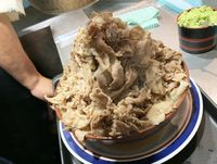 Wow! Soba Terberat di Tokyo Ini Punya Topping 1,2 Kg Daging