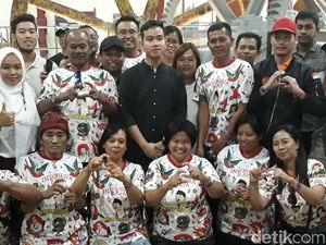 Disebut Iwan Fals Bisa Jadi Presiden 2024, Gibran: Dari Kota Kecil Dulu