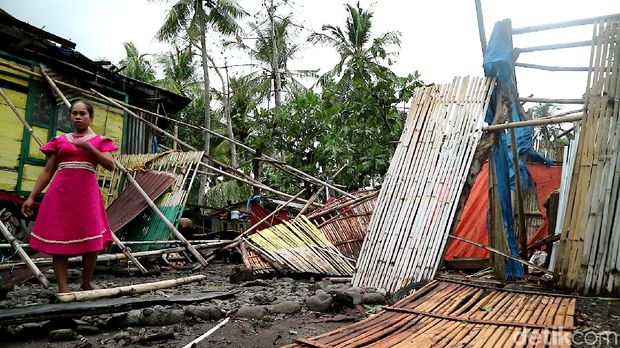  Puting beliung menerjang 2 desa di Kabupaten Soppeng, Sulsel, Senin (25/11/2019)