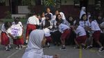 Momen Peringatan Hari Guru yang Bikin Haru