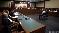 Seperti diketahui, Pieko Nyoto Setiadi merupakan salah satu tersangka dalam kasus suap distribusi gula yang juga melibatkan Dirut PTPN III nonaktif Dolly Pulungan.