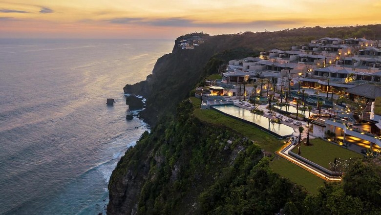 Six Senses Uluwatu di Bali (dok Six Senses Uluwatu) Six Senses Uluwatu di Bali (dok Six Senses Uluwatu)