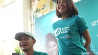 Pasangan yang akan menikah pada 2020 itu melakukan prosedur kesehatan yakni vaksin HPV. Pool/Palevi S/detikFoto.