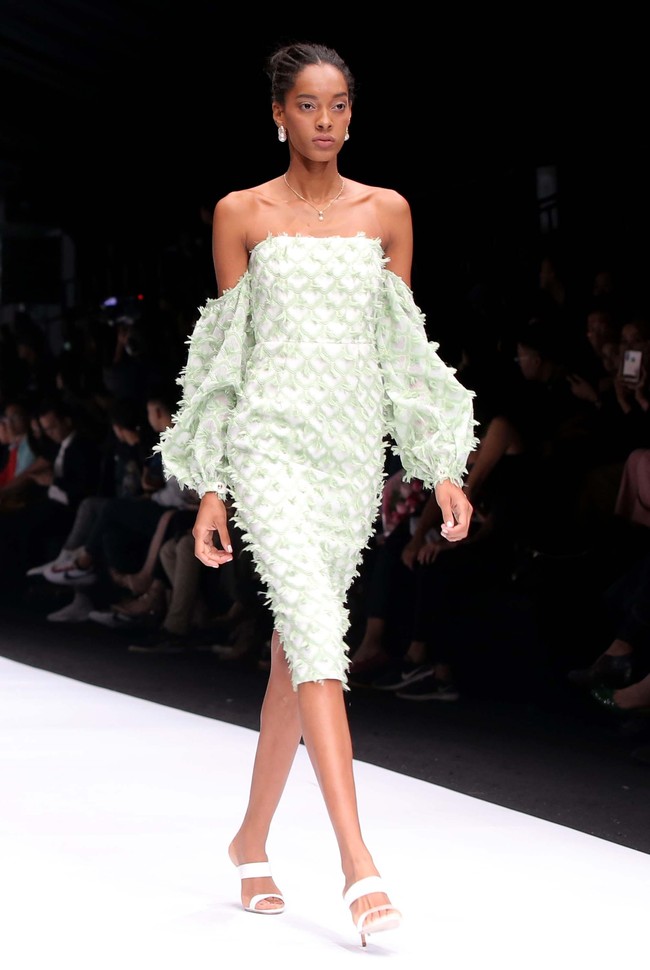 Fashion show Paulina Katarina terinspirasi dari wanita urban yang independen dan percaya diri, di Jakarta Fashion Week 2020, Senayan City, Jakarta. Senin [28/10/2019]. Foto: Rachman Haryanto/detikcom