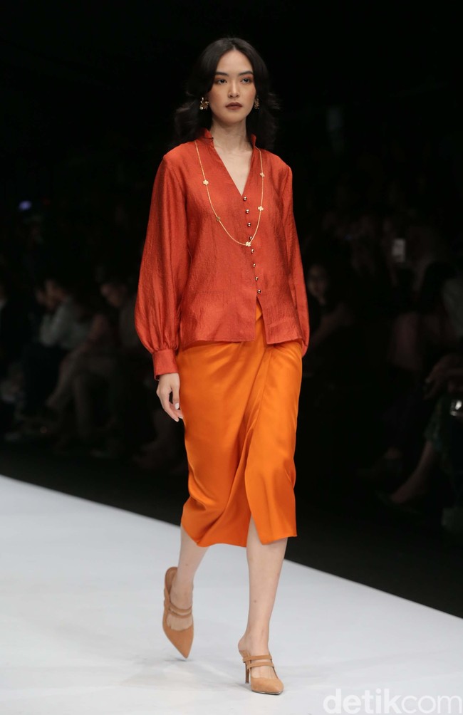 Fashion show Paulina Katarina terinspirasi dari wanita urban yang independen dan percaya diri, di Jakarta Fashion Week 2020, Senayan City, Jakarta. Senin [28/10/2019]. Foto: Rachman Haryanto/detikcom