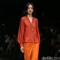 Fashion show Paulina Katarina terinspirasi dari wanita urban yang independen dan percaya diri, di Jakarta Fashion Week 2020, Senayan City, Jakarta. Senin [28/10/2019]. Foto: Rachman Haryanto/detikcom