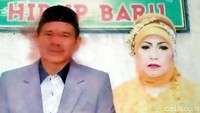 Menurut Kepala Desa Kebandaran, Sumarto Cumole, pada Minggu (24/11) lalu kedua pasangan tersebut melintas di area permakaman Dukuh Karyomukti, desa setempat, dengan naik sepeda motor berboncengan, usai pulang dari sawah. Sesampai di lokasi pemakaman, tiba-tiba keduanya diserang tawon.