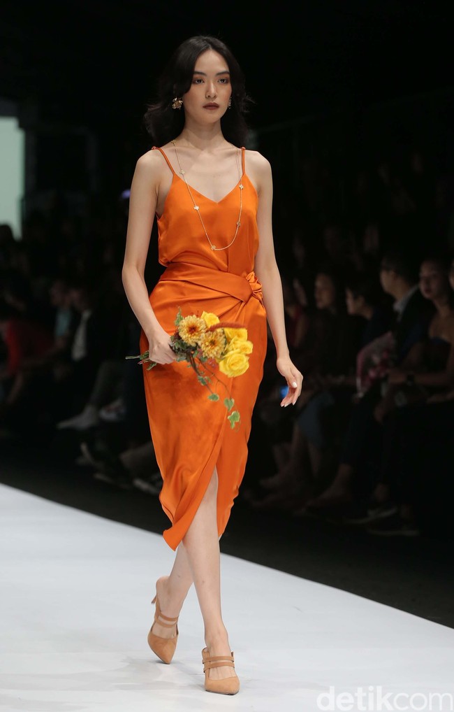 Fashion show Paulina Katarina terinspirasi dari wanita urban yang independen dan percaya diri, di Jakarta Fashion Week 2020, Senayan City, Jakarta. Senin [28/10/2019]. Foto: Rachman Haryanto/detikcom