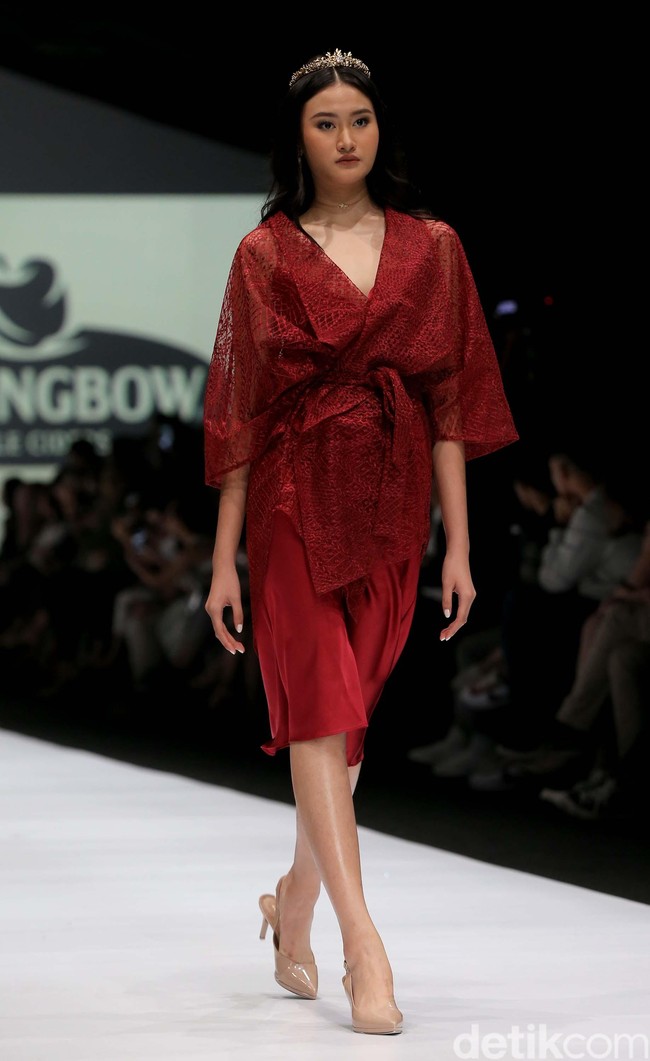Fashion show Paulina Katarina terinspirasi dari wanita urban yang independen dan percaya diri, di Jakarta Fashion Week 2020, Senayan City, Jakarta. Senin [28/10/2019]. Foto: Rachman Haryanto/detikcom