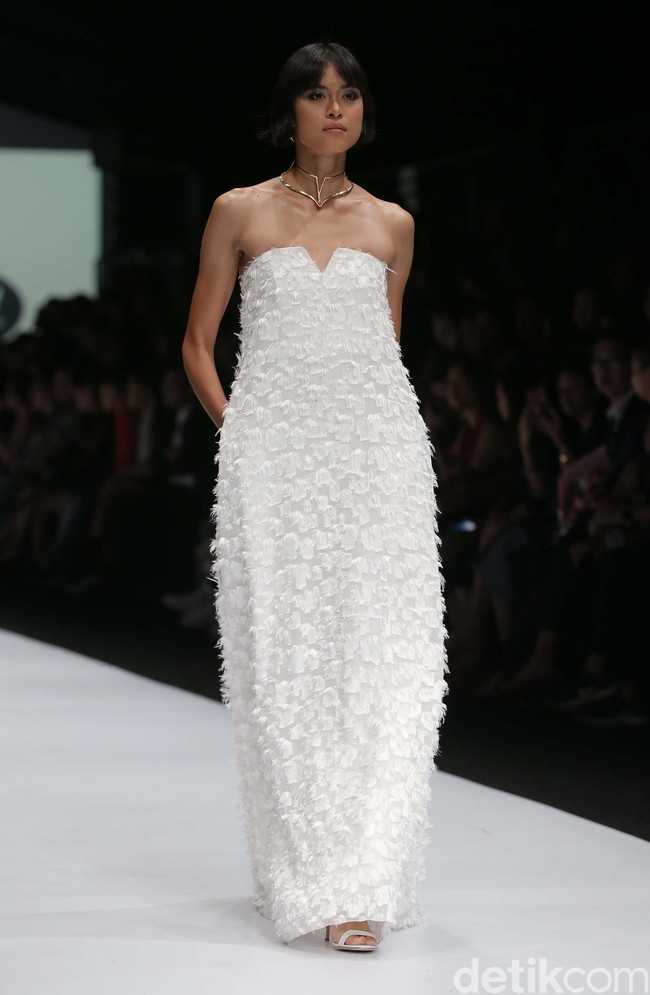 Fashion show Paulina Katarina terinspirasi dari wanita urban yang independen dan percaya diri, di Jakarta Fashion Week 2020, Senayan City, Jakarta. Senin [28/10/2019]. Foto: Rachman Haryanto/detikcom