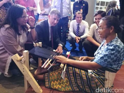 Jenkins menambahkan, pihaknya juga mendukung kerja sama antara peneliti Inggris-Indonesia dalam proyek 'Newton Fund'