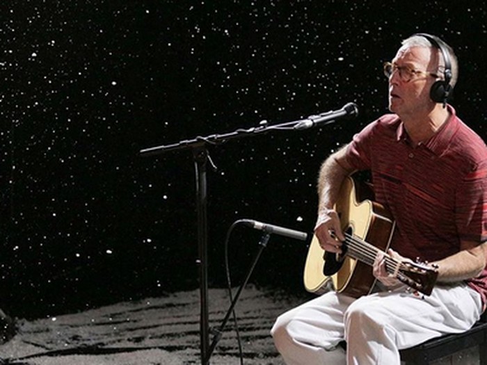 Jenis Musik Yang Didominasi Permainan Gitar Penuh Improvisasi Adalah Musik Eric Clapton Siap Beri Penghormatan untuk Drummer Cream