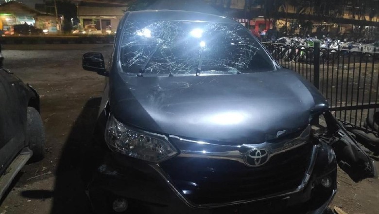 Sempat Diperiksa, 3 Teman Pria yang Bawa Kabur Istri Orang Dipulangkan Sempat Diperiksa, 3 Teman Pria yang Bawa Kabur Istri Orang Dipulangkan