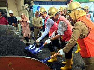Inovasi Aspal Plastik di Cilegon