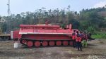 Keren! Ini Tank Baja Khusus Pemadam Api Buatan Pindad