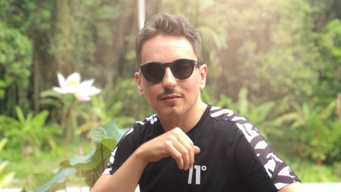 Gaya Jorge Lorenzo