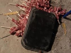 Merasa Sedang Sial? Lihat Dulu Potret Viral Berikut