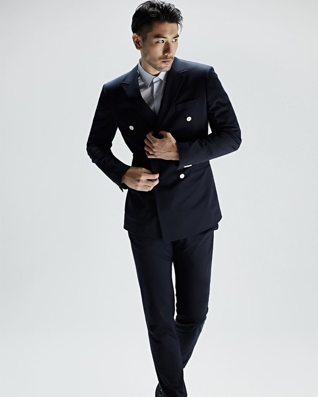 Godfrey merupakan bintang tamu untuk episode kesembilang. Chase Me sendiri merupakan variety show yang menggunakan kekuatan fisik dalam permainananya. Para kontestan bahkan diminta untuk menunjukkan kemampuan fisik mereka sampai batas. Godfrey sendiri diundang ke acara tersebut karena dianggap punya fisik yang atletis. Foto: Instagram @godfreygao