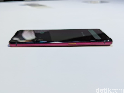 Wujud Realme X2 Pro Master Edition yang Terinspirasi dari Batu Bata