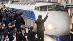 Sejarah Berjayanya Shinkansen dalam Foto
