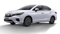 Honda meluncurkan generasi kelima dari Honda City di Bangkok, Thailand. Dari sisi tampang terutama bagian depan mobil jadi mirip Mobilio. Istimewa/Dok. Honda.