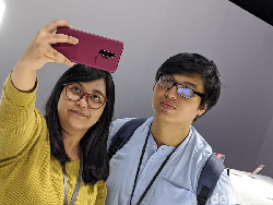 Wujud Realme X2 Pro Master Edition yang Terinspirasi dari Batu Bata