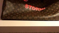 Ini sih yang diidam-idamkan orang banyak, tas Luis Vuitton dengan namanya sendiri. Dok. Instagram