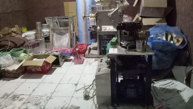 Pabrik Narkoba di Jabar-Jateng Digerebek, 1,5 Juta Pil PCC Disita