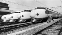 Shinkansen atau kereta cepat pertama Jepang