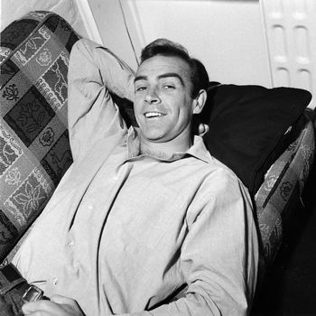 31st August 1962:  Scottish actor Sean Connery, the new face of superspy James Bond, relaxes in his basement flat in London's NW8.  (Photo by Chris Ware/Keystone Features/Getty Images)