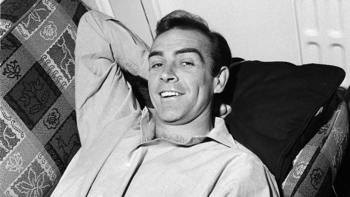 Sean Connery 31st August 1962: Scottish actor Sean Connery, the new face of superspy James Bond, relaxes in his basement flat in Londons NW8. (Photo by Chris Ware/Keystone Features/Getty Images)