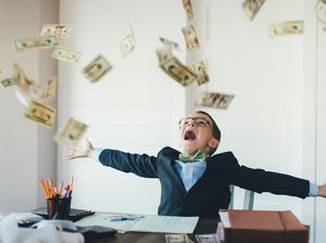 Wow Enak Banget! Ribuan Karyawan Ini Dapat Bonus Rp 72 Juta