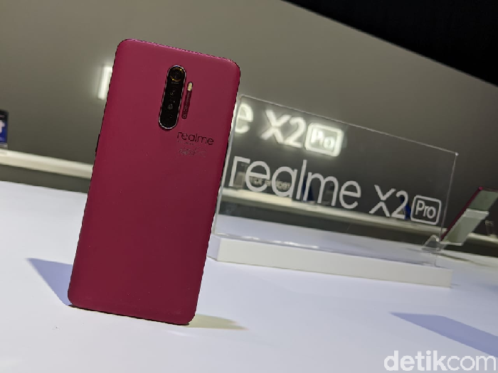 Smartphone Realme. Foto: Adi Fida Rahman/detikINET Smartphone Realme. Foto: Adi Fida Rahman/detikINET