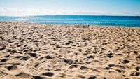 Pantai Haeundae merupakan pantai paling cantik di Korea Selatan. Pantai yang konturnya landai dan berpasir putih! (iStock)