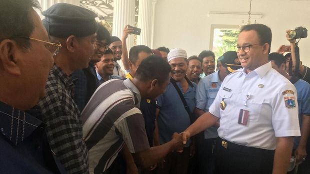 Sopir Angkot JakLingko Jakut Datangi Anies, Minta Trayek Baru Segera Operasi