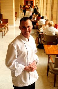 Chef Gary Rhodes Bintang MasterChef, Meninggal Dunia di Dubai