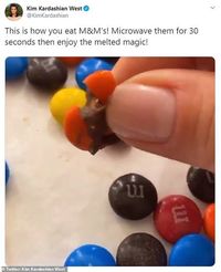 Trik ala Kim Kardashian Bikin Permen Cokelat M&M's Jadi Lebih Enak