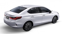 All New Honda City di Thailand tersedia dalam 4 varian yakni tipe RS, tipe SV, tipe V dan tipe S. All New Honda City juga tersedia dalam enam warna yang terdiri dari Ignite Red Metallic yang khusus untuk varian RS, Platinum White Pearl khusus untuk varian RS dan SV, serta warna Crystal Black Pearl, Lunar Silver Metallic, Modern Steel Metallic, and Taffeta White untuk varian V dan S. Istimewa/Dok. Honda.