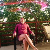 Ritual menjemur bokong disebutnya sebagai perineum sunning. Perineum adalah area antara anus dan vulva. Menurutnya, hanya dengan 30 detik menjemur bagian tubuh tersebut maka kesehatan tubuh akan meningkat.  Foto: dok. Instagram