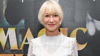 Nama Hellen Mirren sempat ramai karena dianggap menjadi kekasih Keanu Reeves. Lalu bagaimana wajah aktris berusia 74 tahun itu saat masih muda? Dia Dipasupil/Getty Images