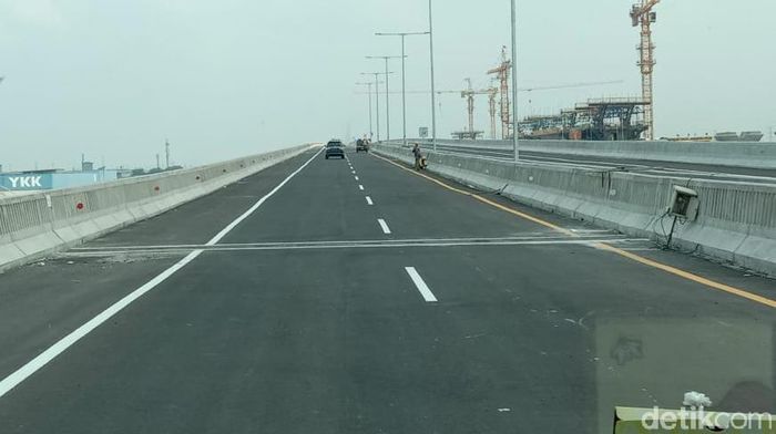 Tol Japek Layang/Foto: Anisa Indraini/ detikcom Tol Japek Layang/Foto: Anisa Indraini/ detikcom