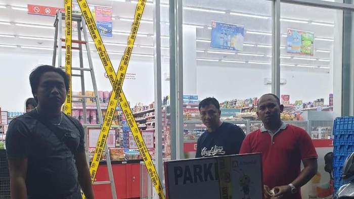 Bocah Tewas Tertimpa Pintu Alfamidi di Senen, Polisi Periksa Saksi