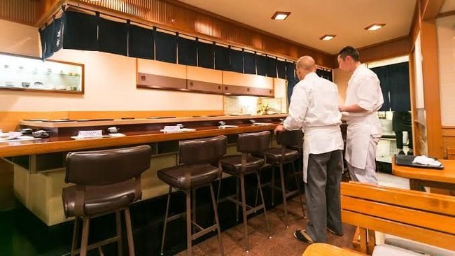 5 Fakta Resto Sushi Sukiyabashi Jiro yang Dicoret dari Michelin Guide 5 Fakta Resto Sushi Sukiyabashi Jiro yang Dicoret dari Michelin Guide