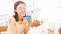 Dokter Ungkap Waktu Terbaik Minum Kolagen dan Vitamin C agar Hasil Maksimal