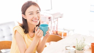 Dokter Ungkap Waktu Terbaik Minum Kolagen dan Vitamin C agar Hasil Maksimal