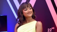 Marion Jola juga hadir di acara Anugerah Musik Indonesia. Foto: (Noel-Palevi/detikcom)